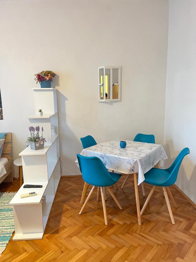 Colorita Studio Pula Dış mekan fotoğraf